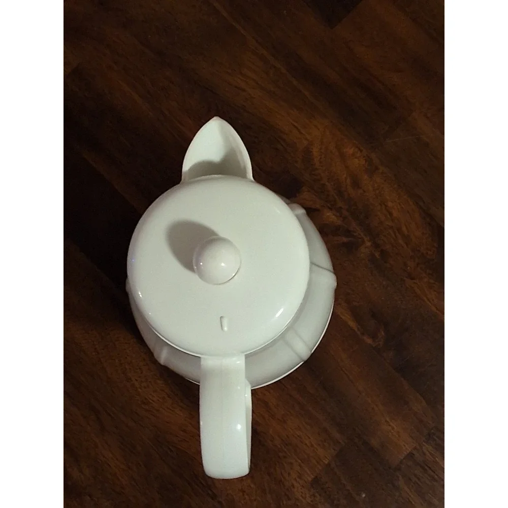 Vintage Copco White Thermal Coffee Carafe Pitcher 1 Quart Made In Woodridge, IL